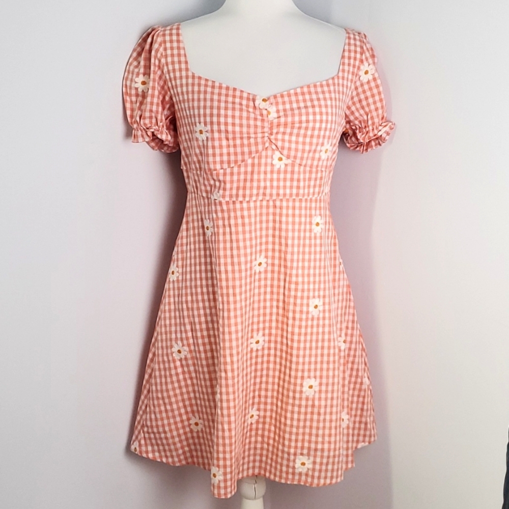 NWT Altar’d State Gingham Embroidered Daisy Mini Dress Size Large